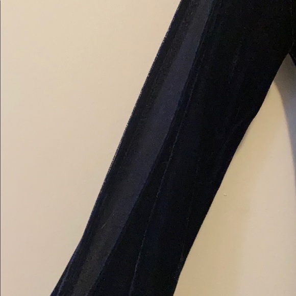 TOBI - Velvet Dress - Picture 2 of 4